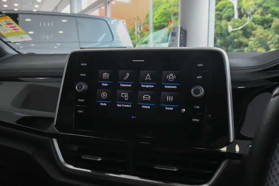 2025 Volkswagen T-Roc 140TSI R-Line SUV Image 16