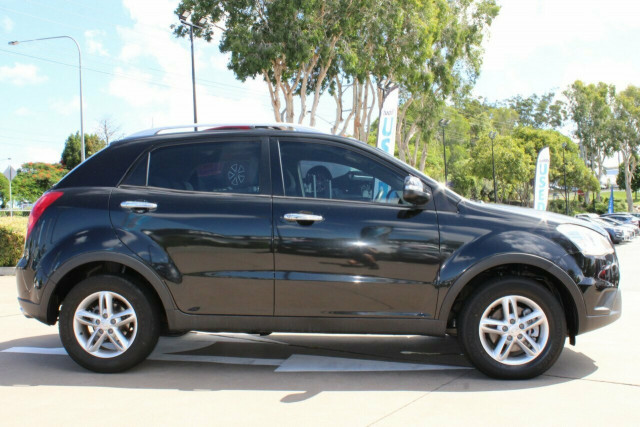 2011 SsangYong Korando C200 S 2WD Wagon Mobile Image 11