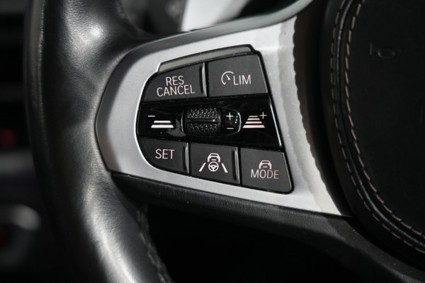2021 BMW X5 xDrive30d SUV Image 26