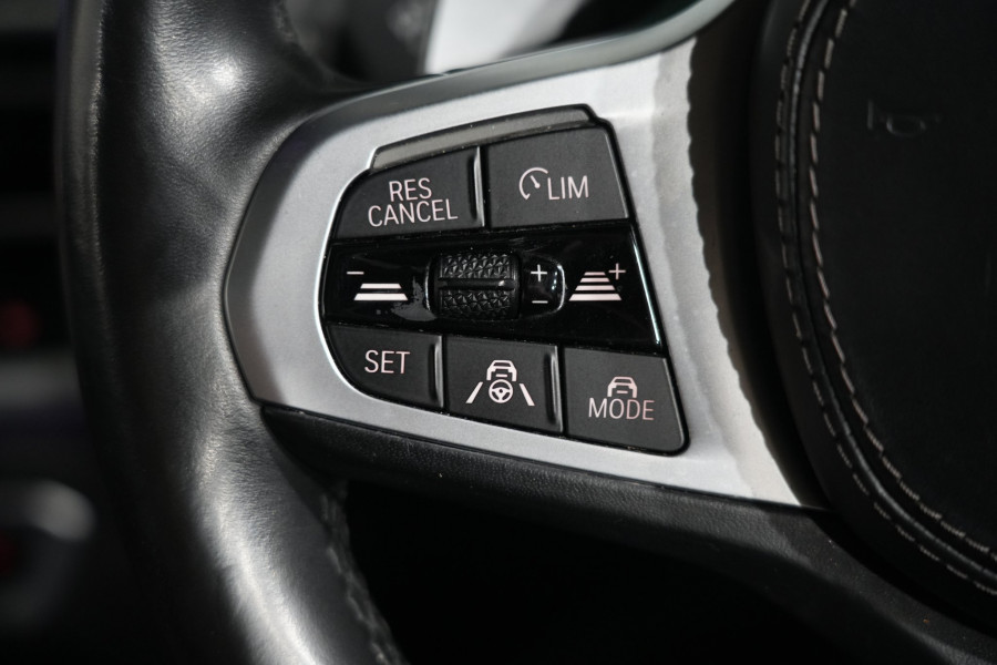 2021 BMW X5 xDrive30d SUV Image 26