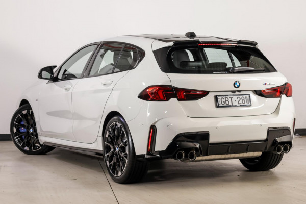 2025 BMW 1 Series F70 M135 xDrive Hatch image 5