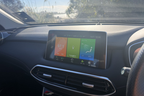 2022 MG HS Essence SUV Image 10