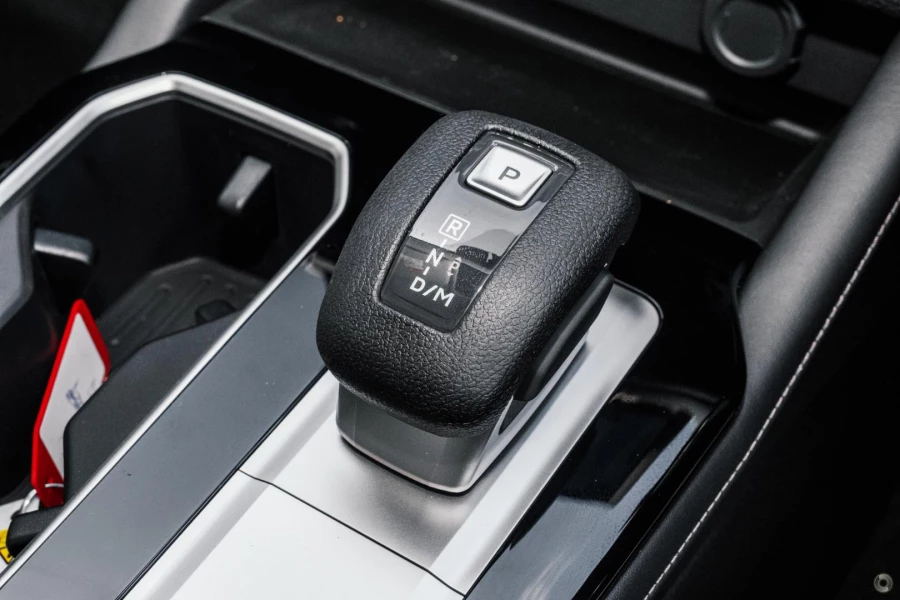 2025 Mitsubishi Outlander ZM ES SUV Image 14