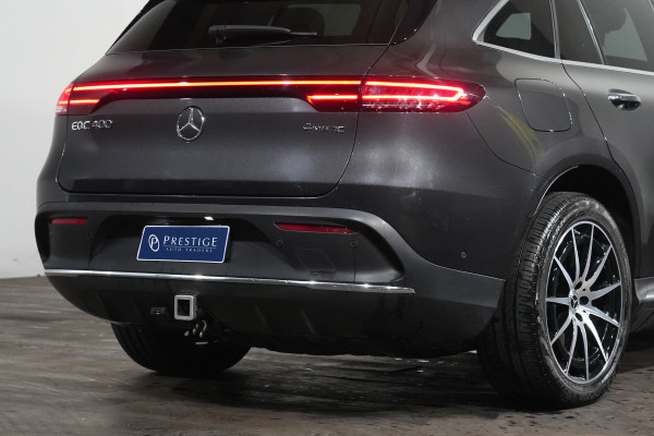 2020 Mercedes-Benz EQC EQC400 SUV Image 8