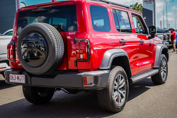 2024 GWM Tank 300 P01 Ultra SUV