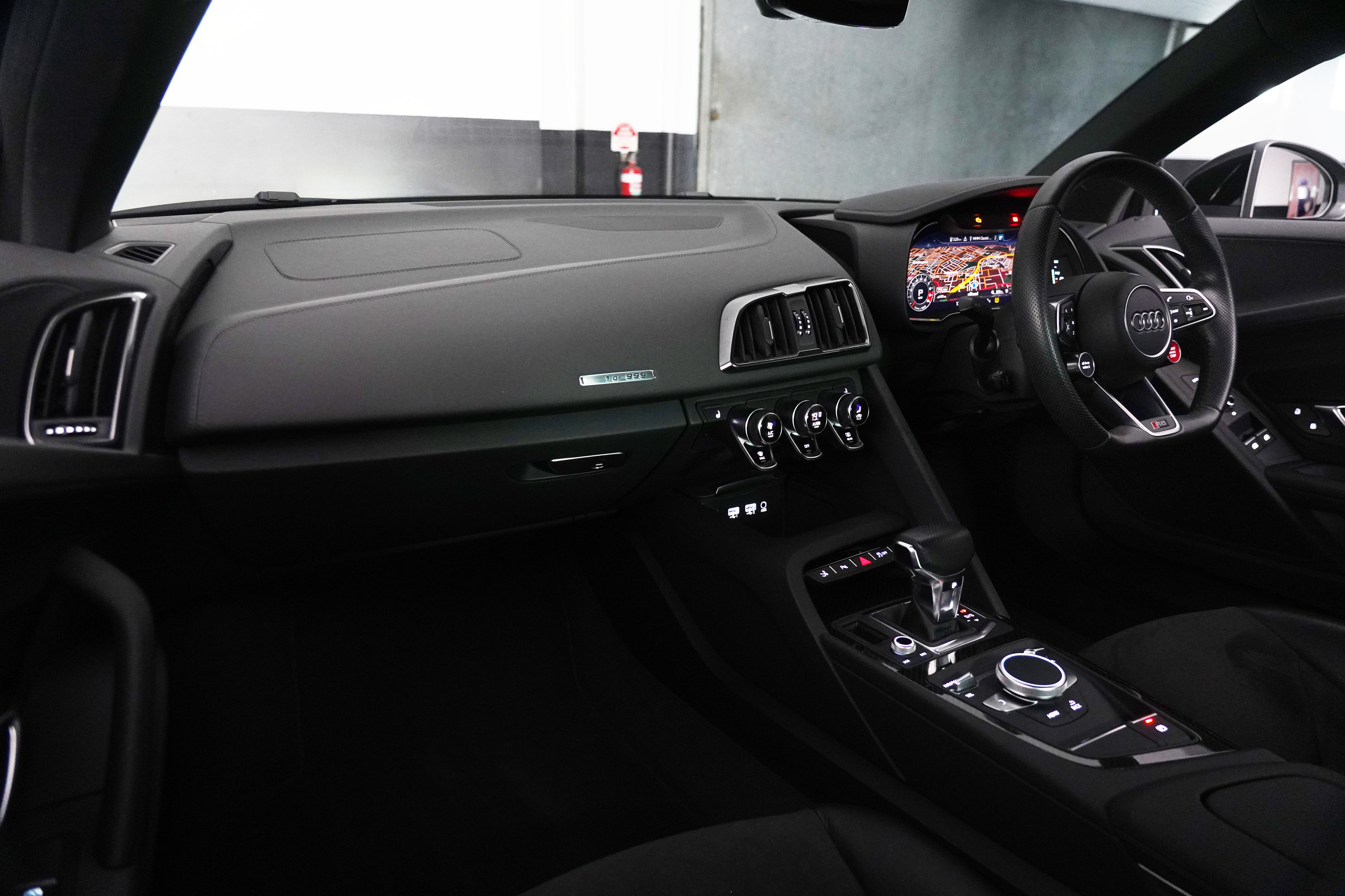 2018 Audi R8 V10 RWS  Coupe Image 48