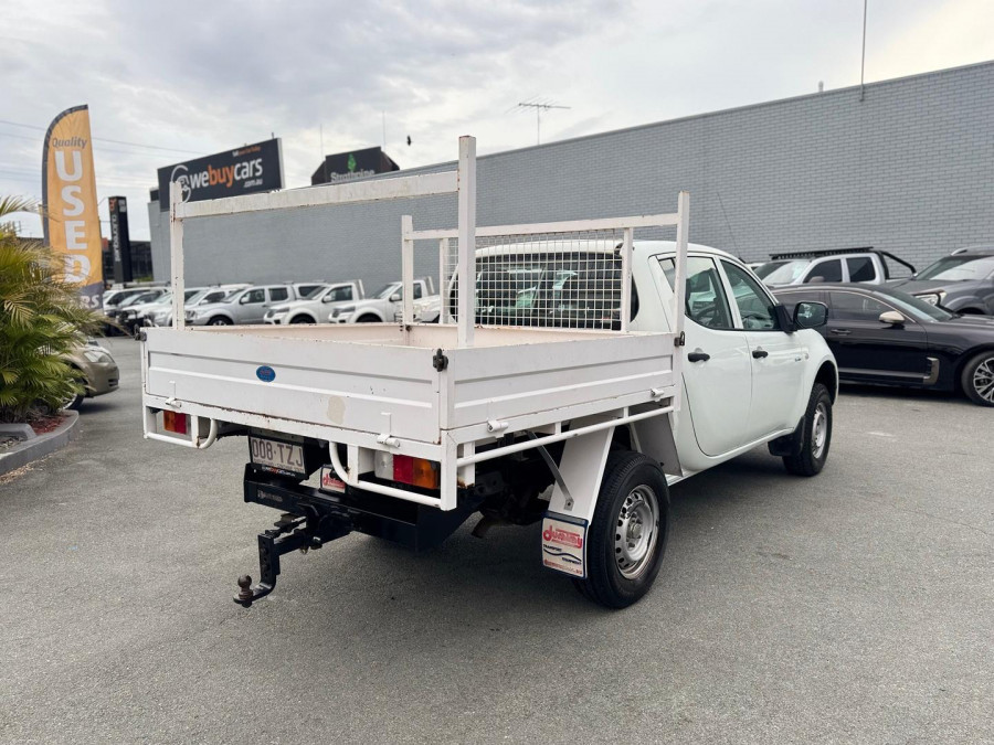 2011 Mitsubishi Triton MN GLX Ute Image 8