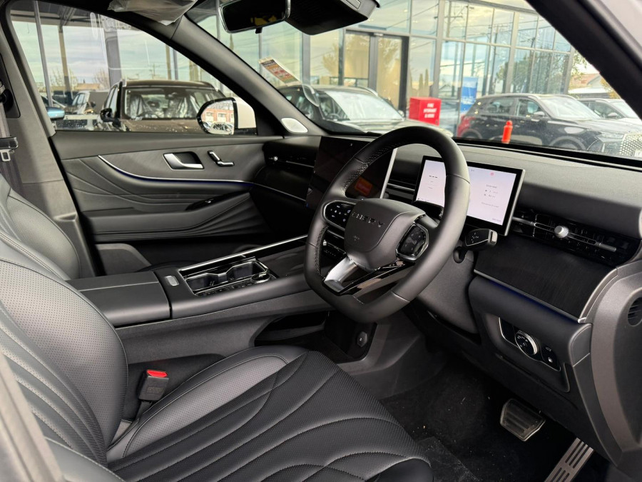 2026 Chery Tiggo 9  Super Hybrid Elite SUV Image 13
