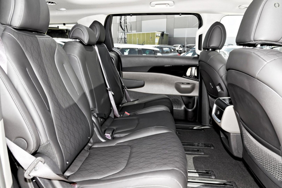 2026 MY27 Kia Carnival KA4 PE GT-Line HEV People Mover Image 8