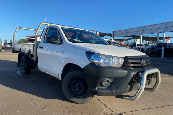 2022 Toyota HiLux TGN121R WorkMate Cab Chassis Image 1