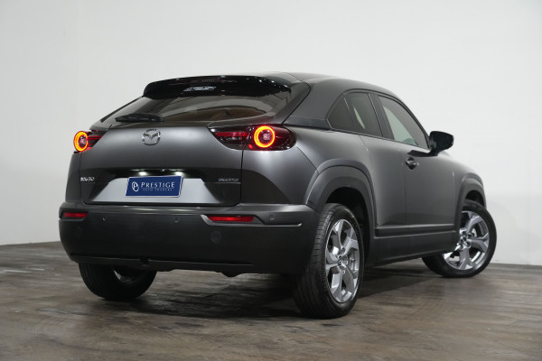 2023 Mazda MX-30 G20e Evolve SUV image 7