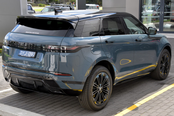 2026 Land Rover Range Rover Evoque L551 P250 Dynamic SE SUV image 5