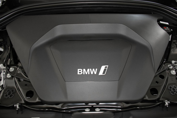 2024 BMW iX2 U10 xDrive30 M Sport SUV image 23