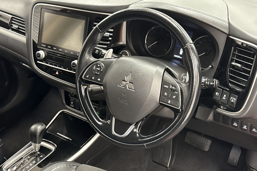 2020 MY21 Mitsubishi Outlander ZL LS SUV Image 16