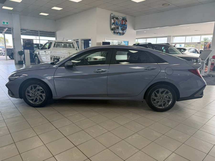 2026 Hyundai i30 CN7.V4 Elite Hybrid Sedan Image 4