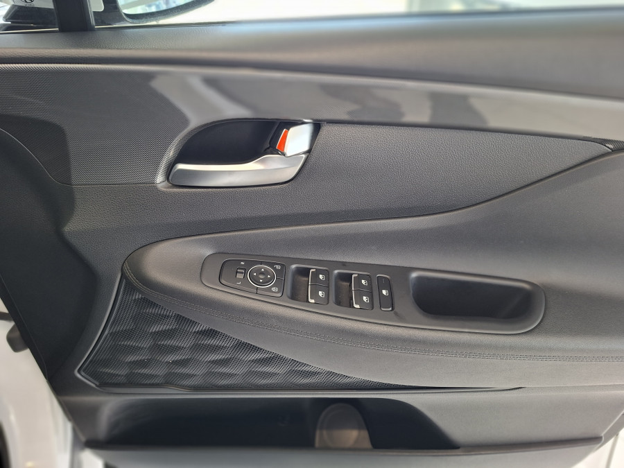 2022 Hyundai Santa Fe TM.V4  SUV Image 17