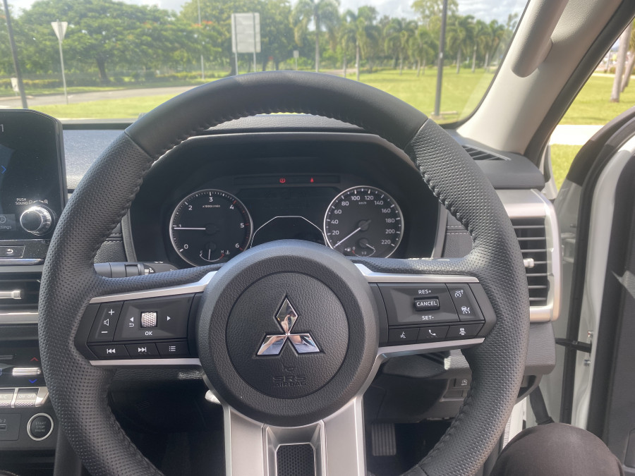 2025 Mitsubishi Triton MV GLS Ute Image 12