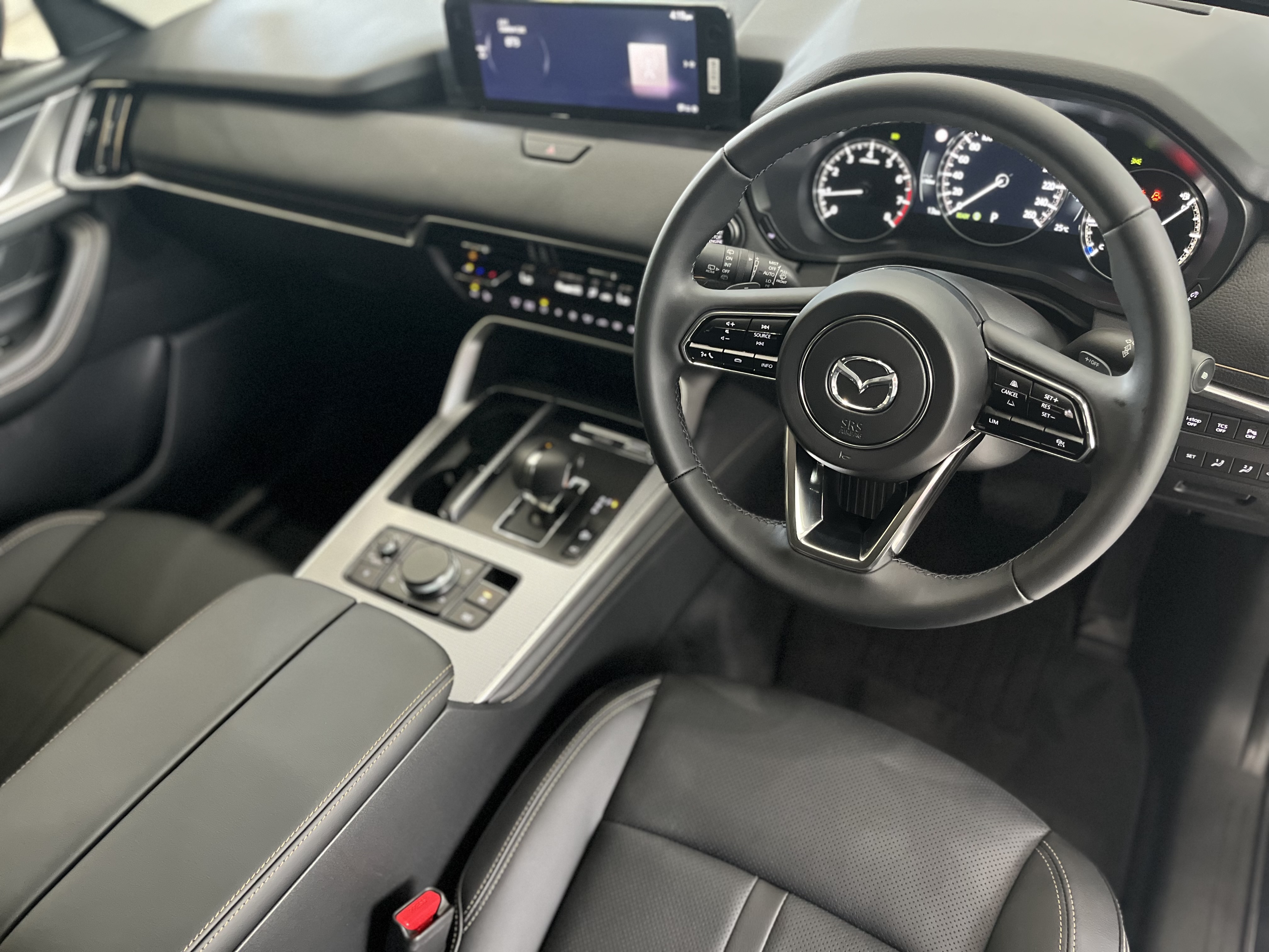 2024 Mazda CX-80 KL G40e Touring SUV Image 12