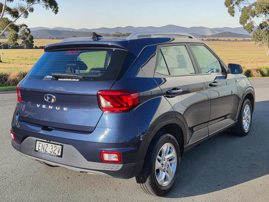 2021 Hyundai Venue QX.V3 Active SUV Image 7
