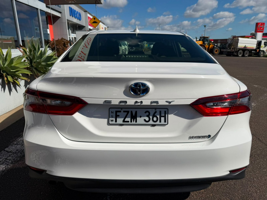 2021 Toyota Camry Hybrid AXVH70R Ascent Sedan Image 7