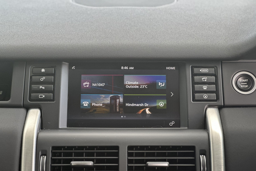 2017 Land Rover Discovery Sport L550 TD4 SE SUV Image 18