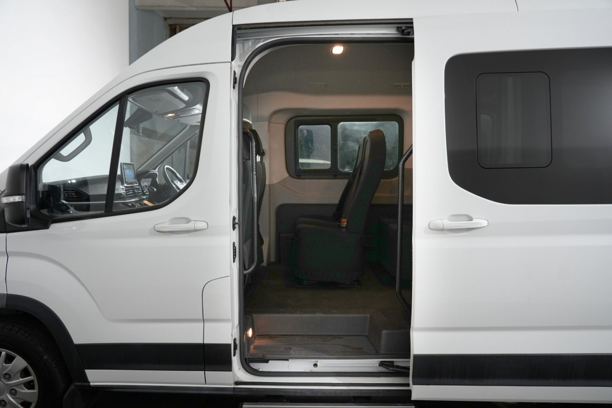 2023 LDV Deliver 9 Mid Roof LWB Bus