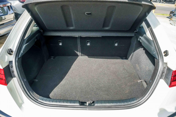 2023 Kia Cerato BD S Hatch Image 21