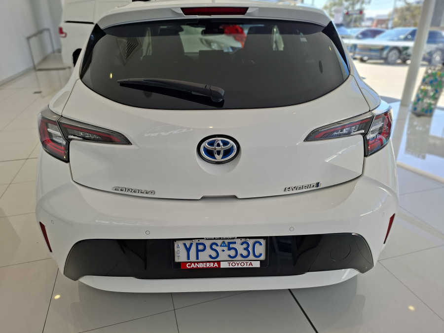 2022 Toyota Corolla ZWE219R  SX Hybrid Hatch Image 8