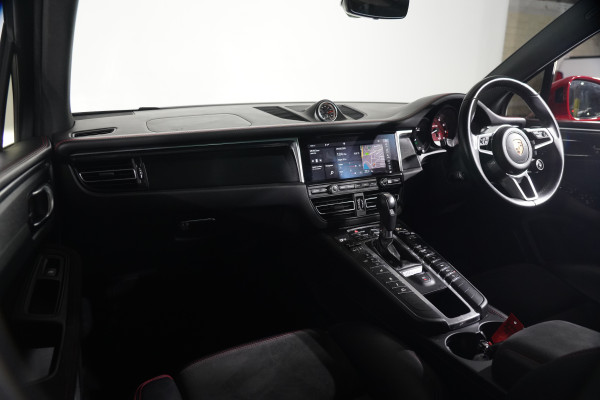 2021 Porsche Macan GTS SUV Image 12