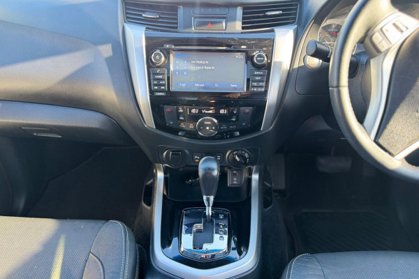 2016 Nissan Navara D23 ST-X Ute Image 16