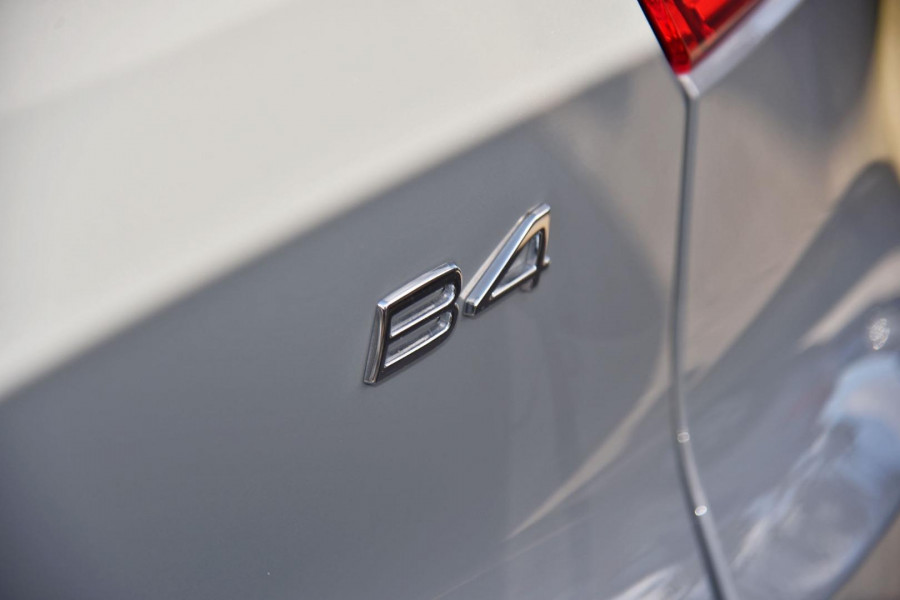 2025 MY26 Volvo XC40 XZ Plus B4 SUV Image 6