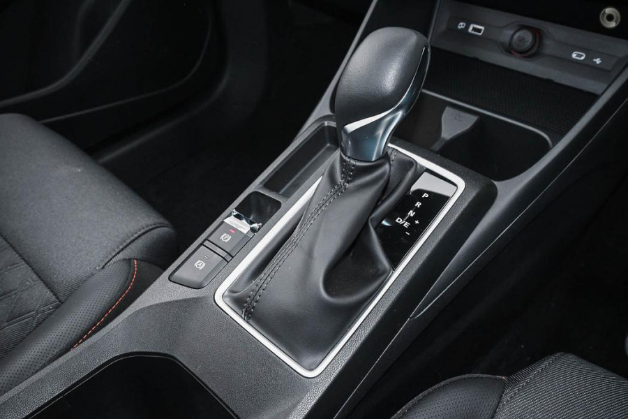 2026 MY25.5 MG MG3 ZP22 Essence Hybrid+ Hatch Image 21