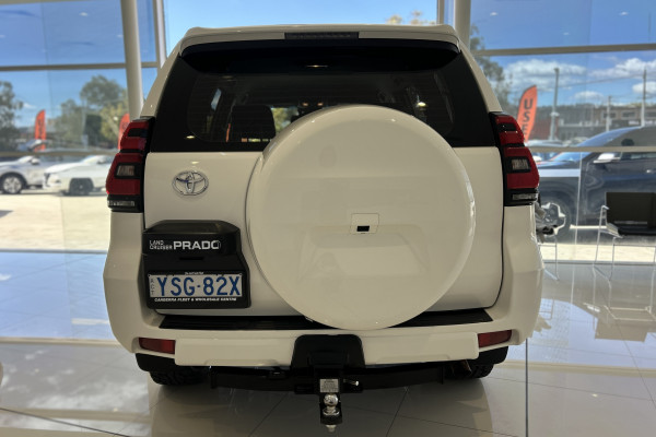 2021 Toyota LandCruiser Prado GDJ150R GX SUV Image 18
