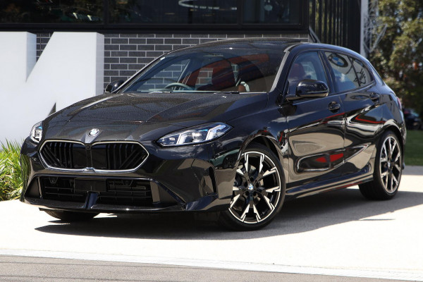 2025 BMW 1 Series F70 120 M Sport Hatch image 2