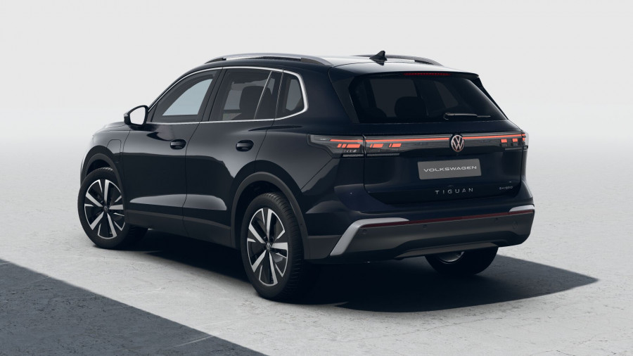 2026 Volkswagen Tiguan CT 150TSI eHybrid Elegance SUV Image 3