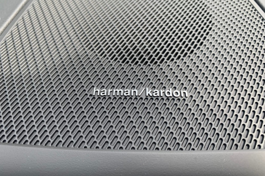 2020 Volvo XC60 UZ D5 R-Design Suv Image 14