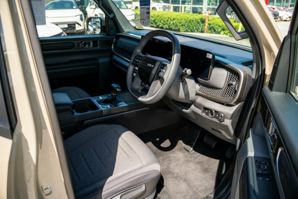 2025 MY26 Kia Tasman TK SX Cab Chassis Image 8