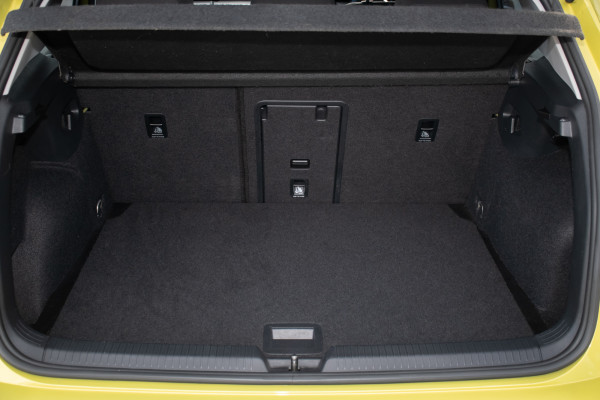 2021 MY22 Volkswagen Golf 8 110TSI Life Hatch Image 17