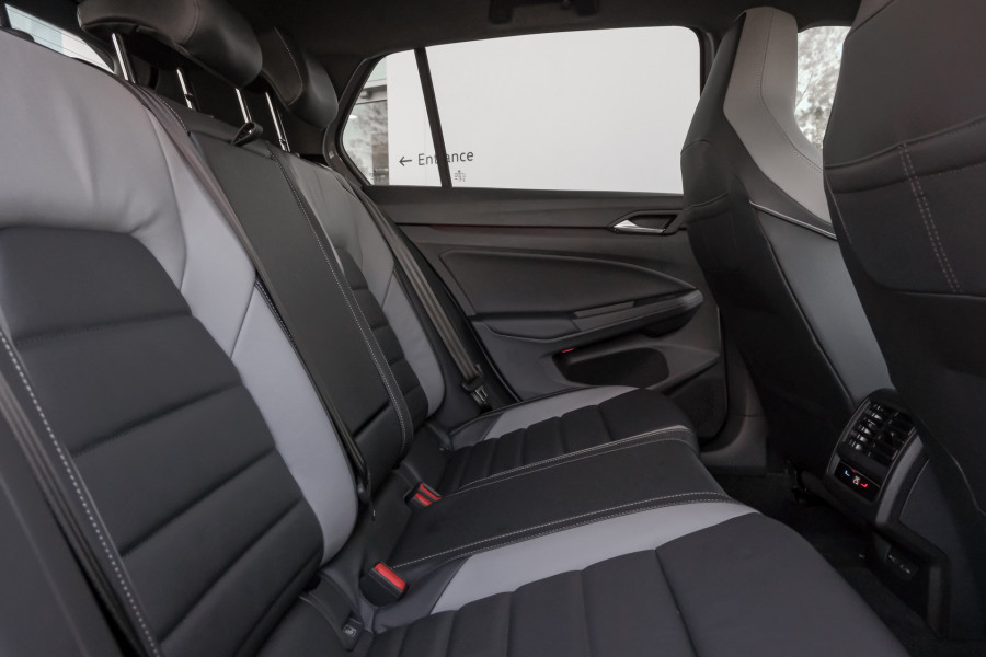 2025 Volkswagen Golf 8.5 110TSI R-Line Hatch