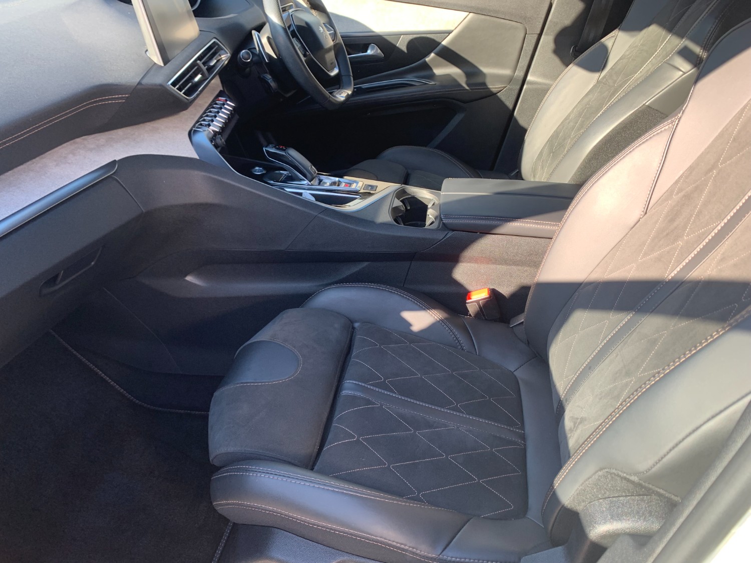 2017 MY18 Peugeot 3008 P84  GT Hatch Image 10