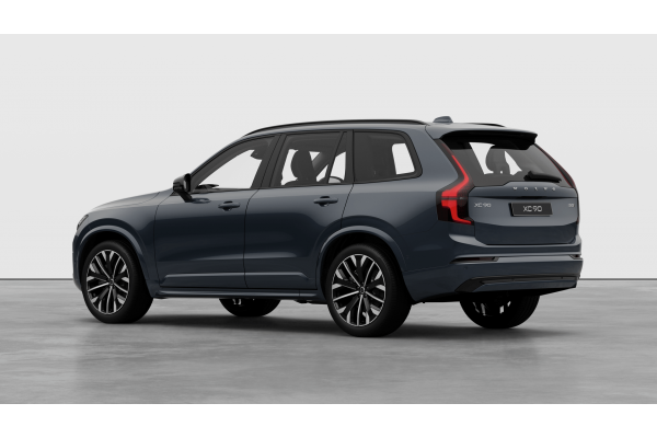 2026 Volvo XC90 L Series Ultra B5 Dark SUV Image 3