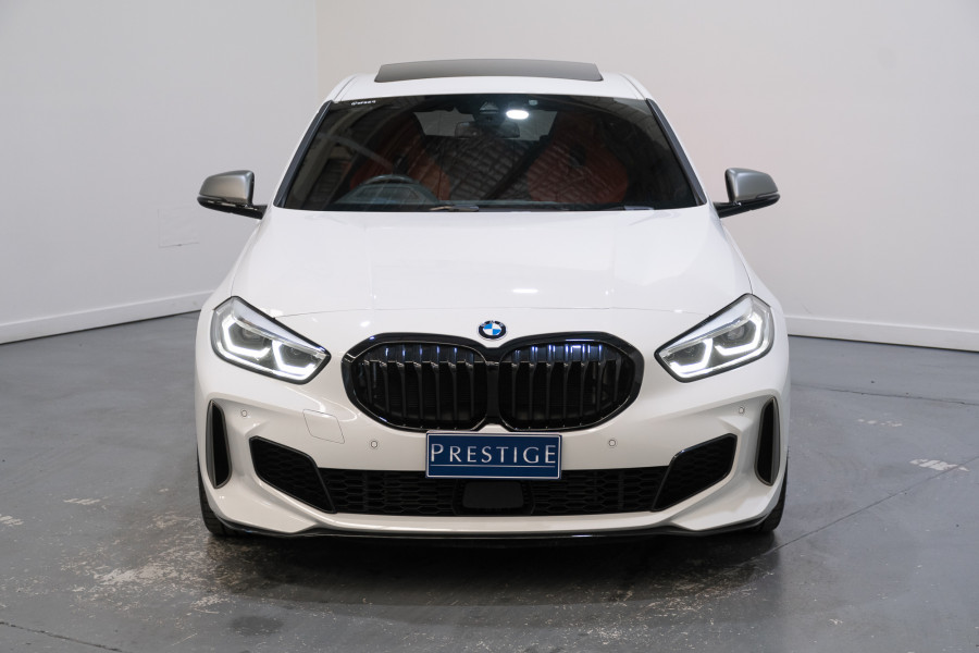 2021 BMW 1 Series M135i xDrive Hatch Image 10