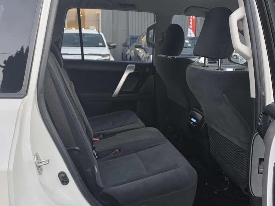 2023 Toyota LandCruiser Prado GDJ150R GXL SUV Image 13