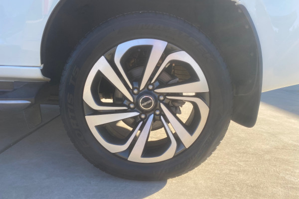 2021 Isuzu MU-X RJ LS-T SUV Image 19