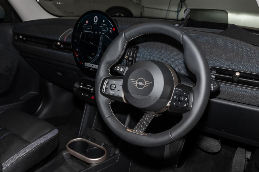 2025 MINI Cooper F65 C Classic Hatch