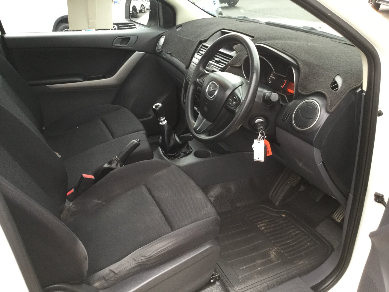 2017 Mazda BT-50 UR XT 4x2 Cab Chassis Image 10