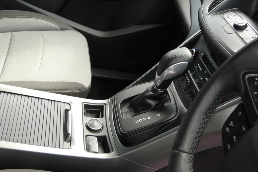 2017 Ford Escape ZG TREND FWD SUV Image 16