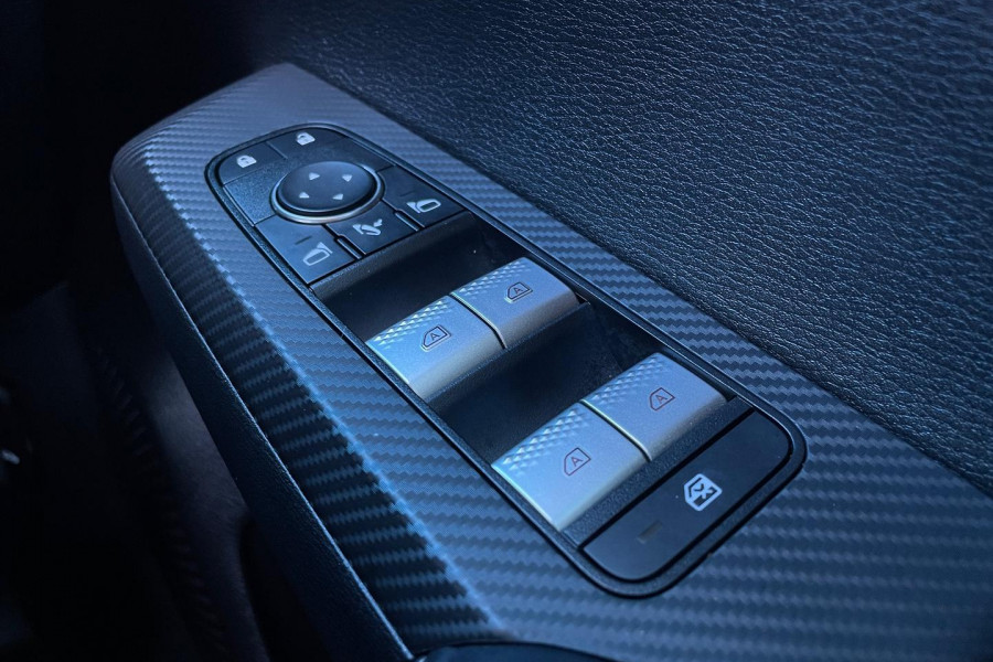 2022 MY23 Mitsubishi Outlander ZM Exceed SUV Image 32
