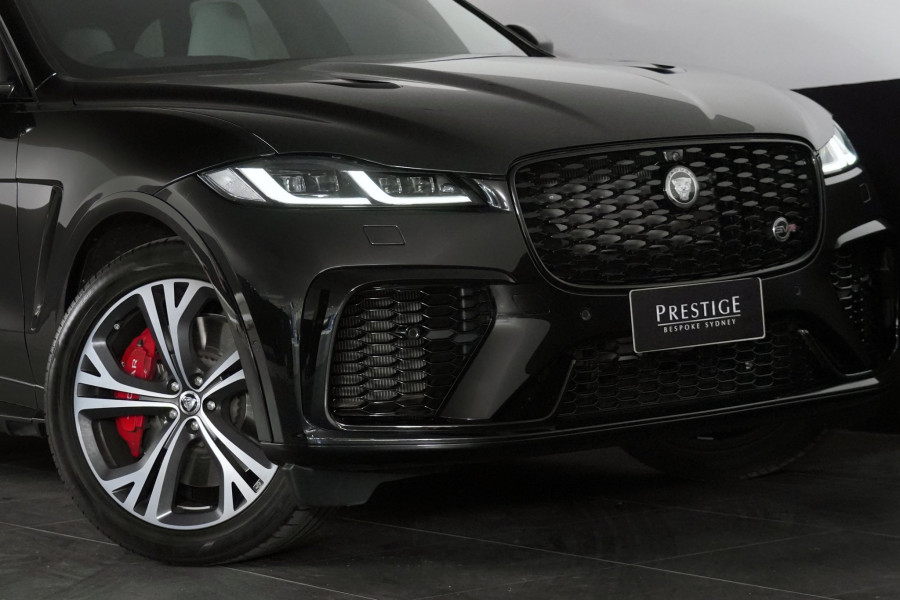 2024 Jaguar F-PACE SVR SUV Image 2