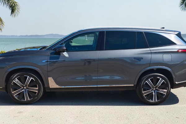 2025 MG QS IS31 Essence SUV Image 7